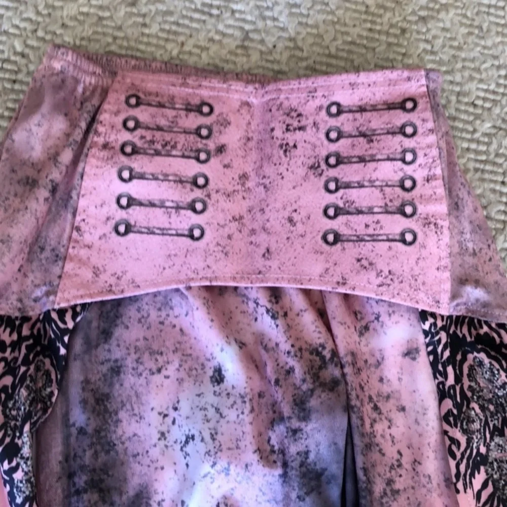 Disney Descendants Audrey costume: 3 Piece 5/6